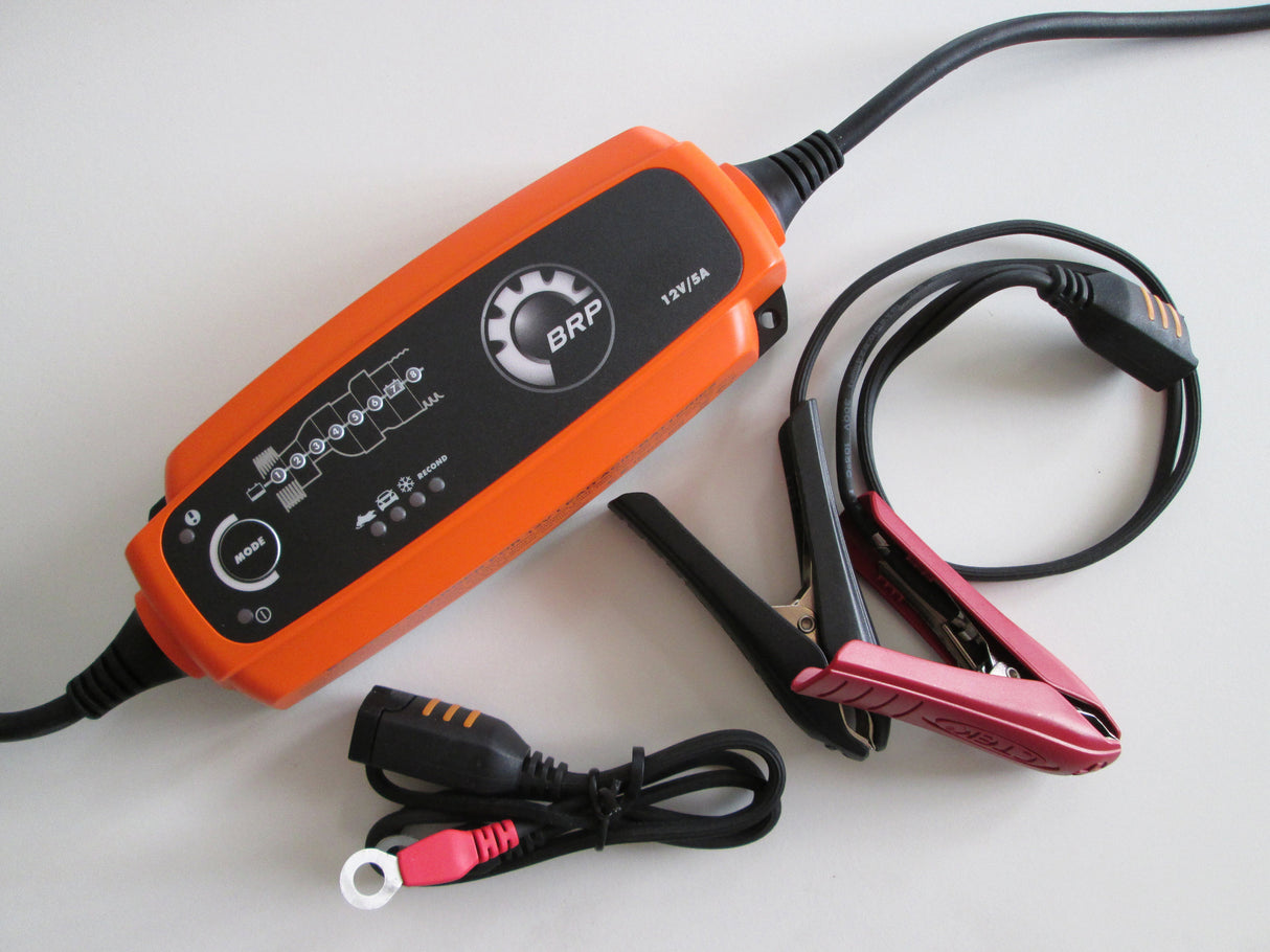 new_ctek_battery_charger_ski-doo_pac_my17.jpg