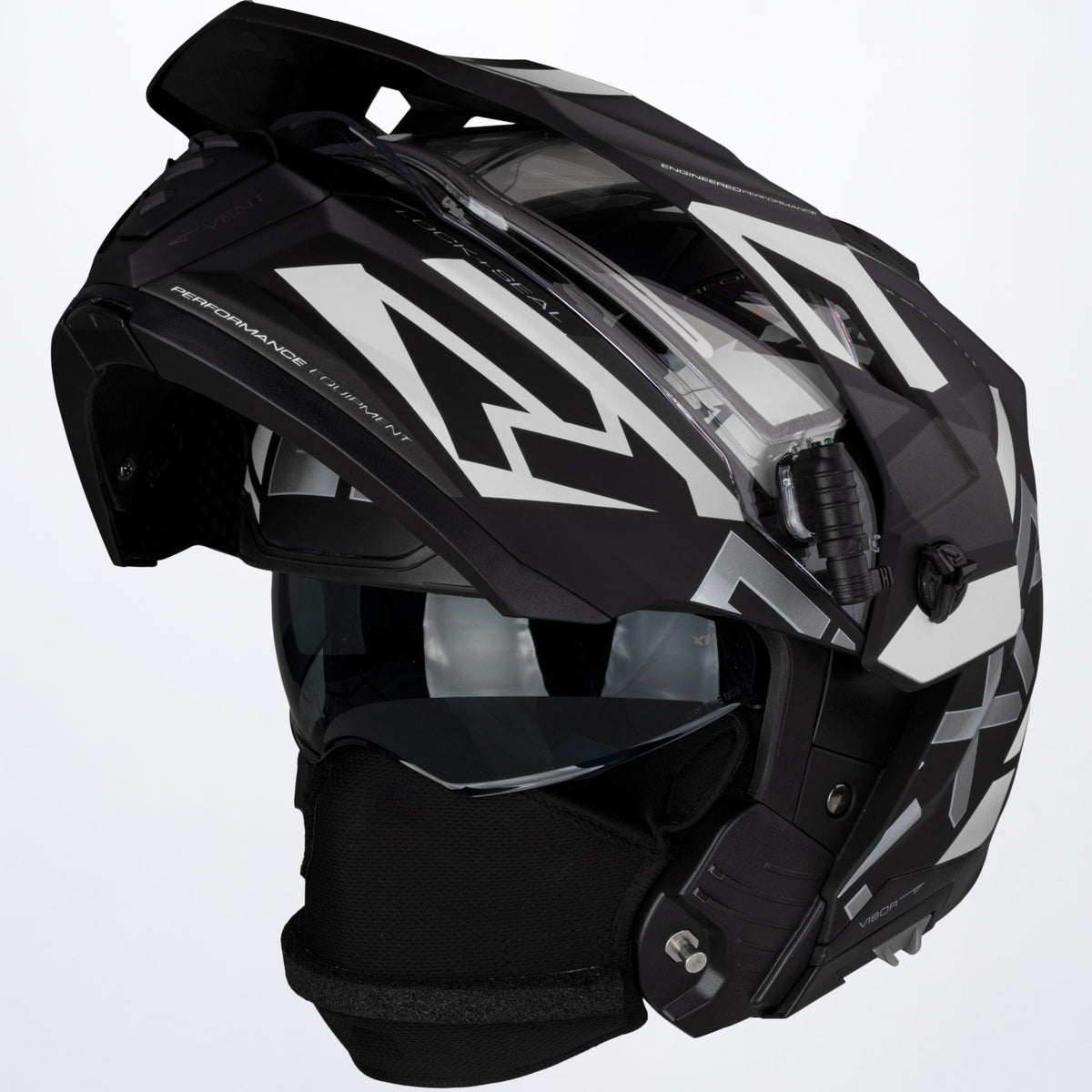 Maverick-X_Helmet_BlackWhite_220623-_0000_detail